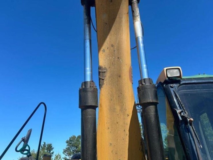 2010-caterpillar-324dl-image-49