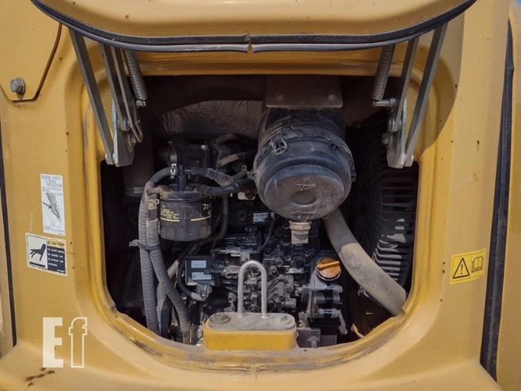 2018-deere-35g-image-45