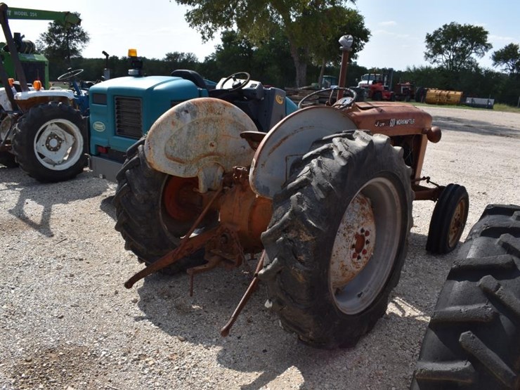 ford-601-workmaster-image-4