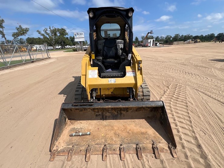 2018-caterpillar-259d-image-7