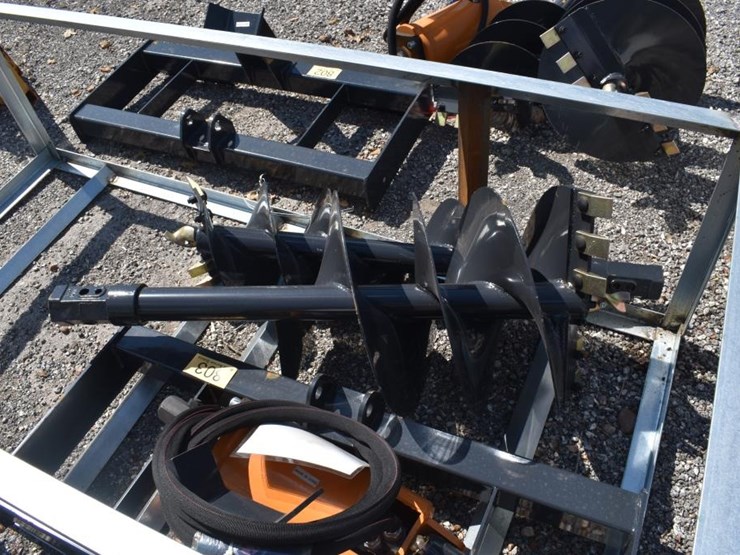 skid-steer-posthole-digger-w/-12"-and-18"-auger-image-4