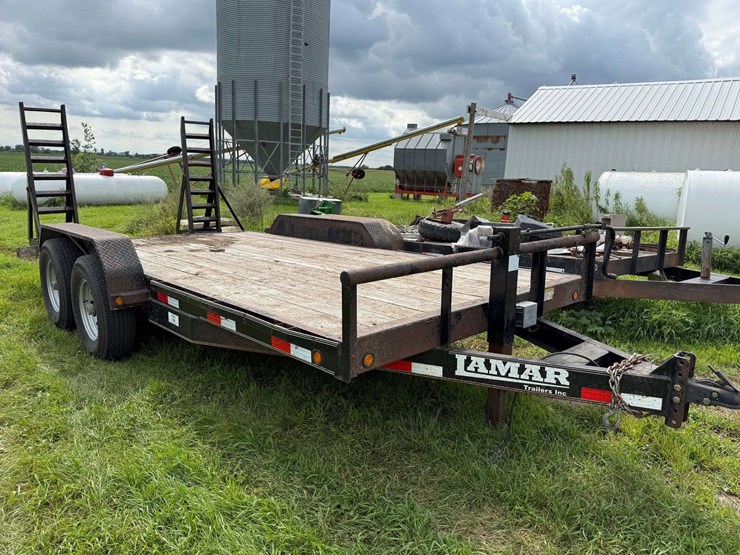 lamar-14’-tandem-axle-trailer,-2’-beavertail,-83”-wide,-5’x16”-steel-ramps,-8-bolt-hubs,-2-5/16”-bal-image-3