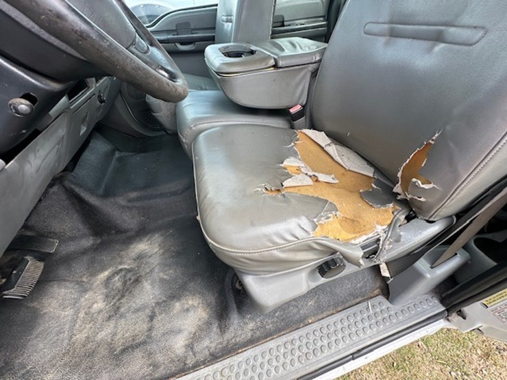 2005-ford-f250-image-25