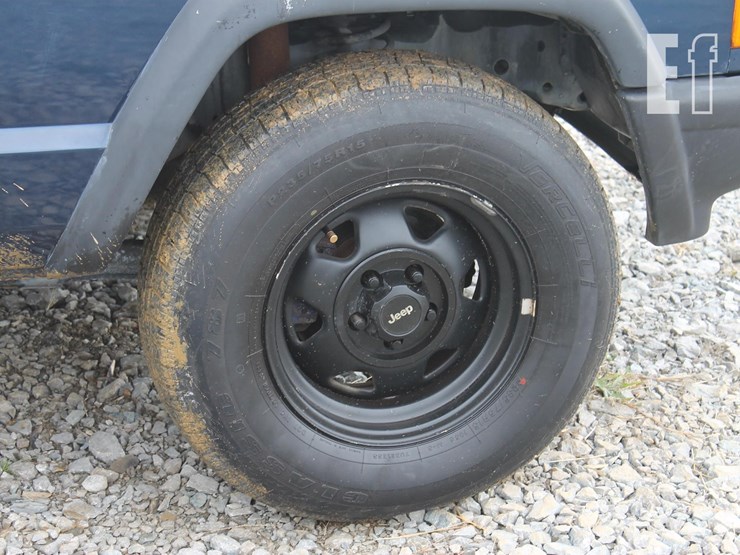 1999-jeep-cherokee-image-8