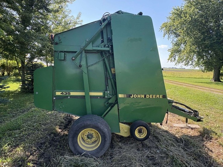 john-deere-435-image-4