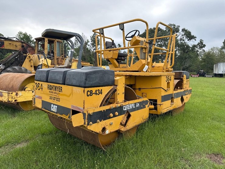 caterpillar-cb-434-image-1