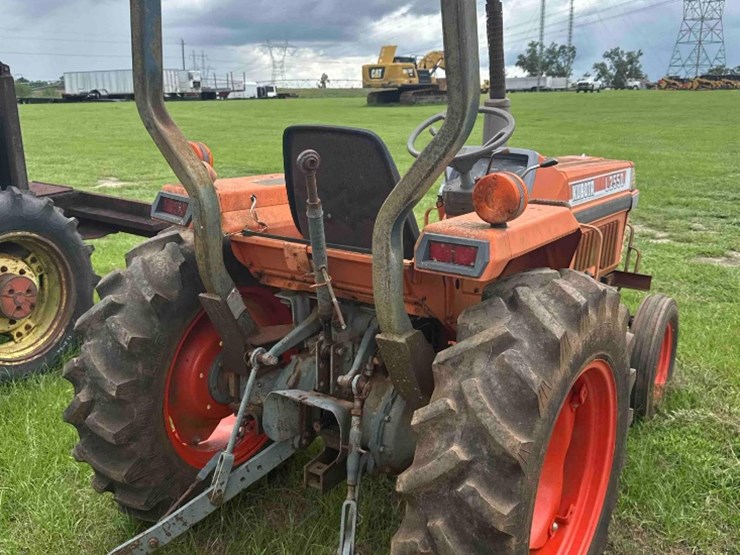 kubota-l2550-image-8