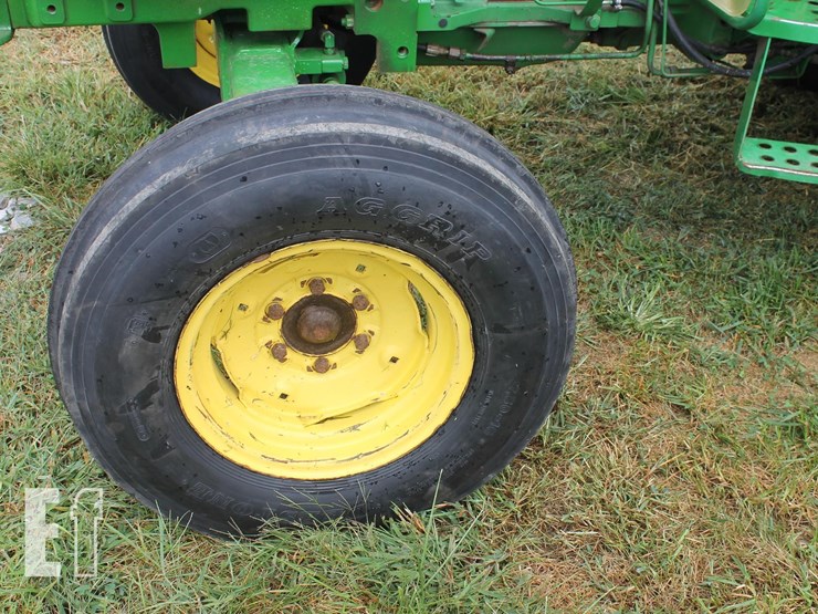 john-deere-5045e-image-4