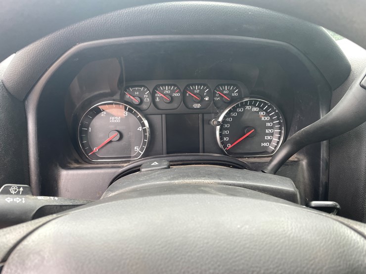 #112-•-2015-chevy-2500-diesel-4x4-pickup-(has-wi-title)-image-50