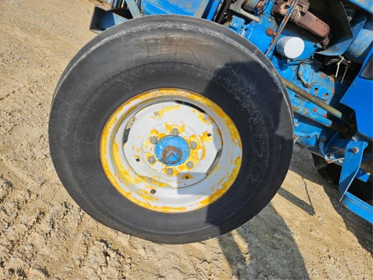 ford-4600-image-44