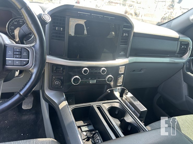 2021-ford-f150-image-25