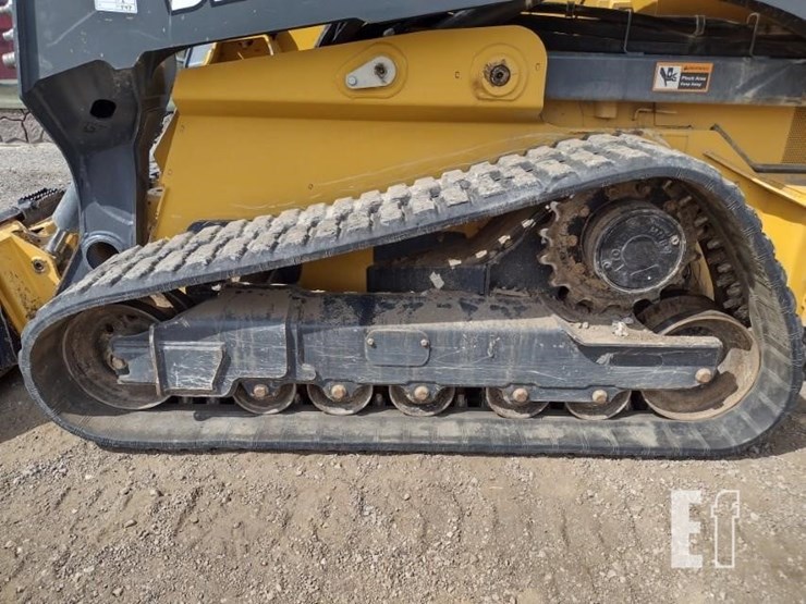 2022-deere-333g-image-19