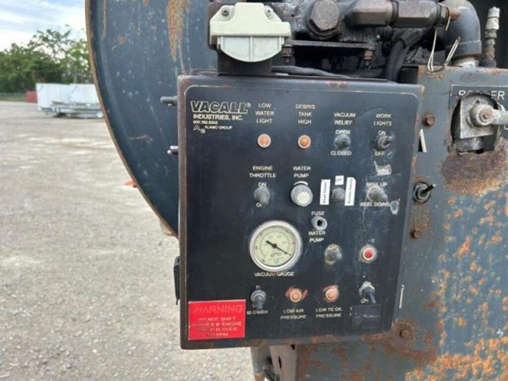 2007-sterling-l-line-t/a-flusher-truck-2fzhazde07a-image-37