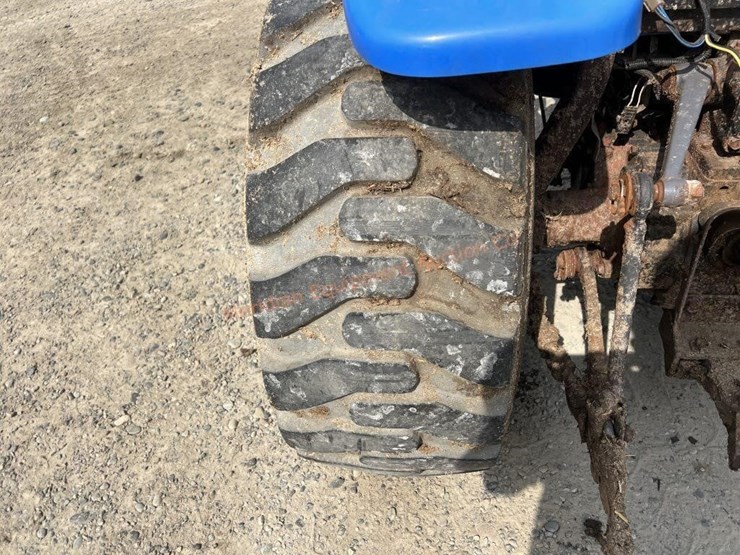 new-holland-tc34da-image-24