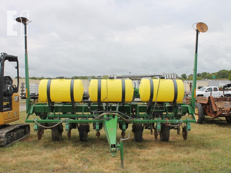 john-deere-7200-image-2