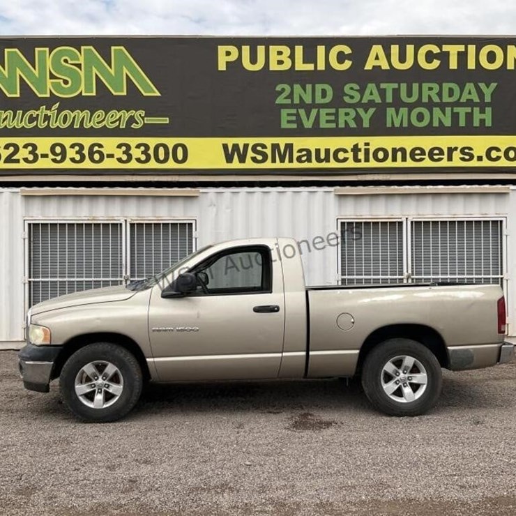 2005 DODGE 1500