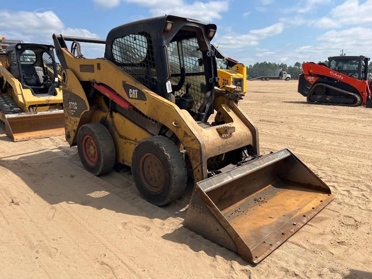 2008-caterpillar-272c-image-6
