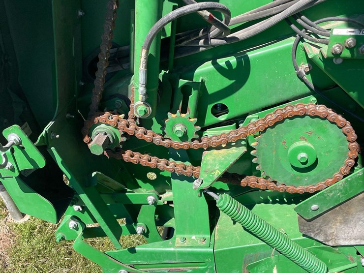 2013-john-deere-569-premium-image-35