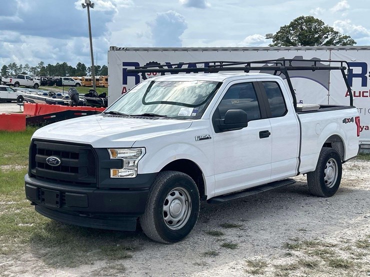 2017-ford-f150-image-1