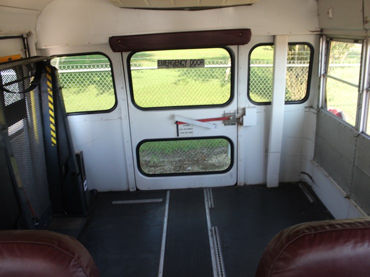 2000-international-3800-image-14