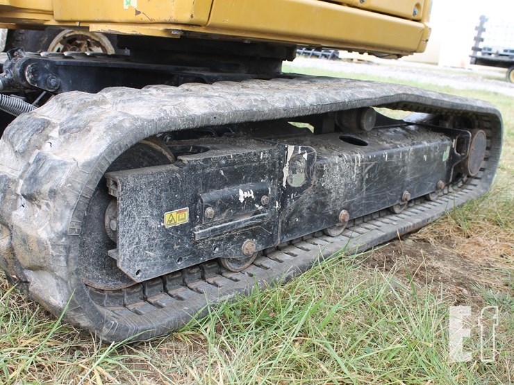2022-caterpillar-303-image-6