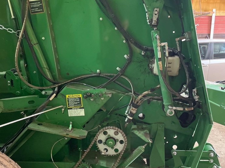 john-deere-560r-image-34