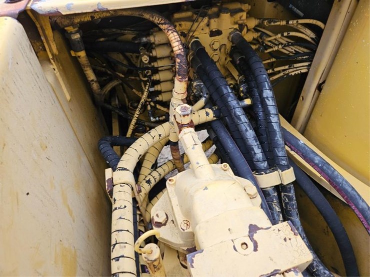 komatsu-pc150-lc-image-20