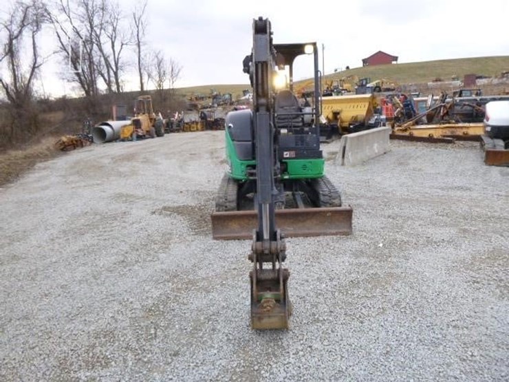 2021-takeuchi-tl6r-image-2