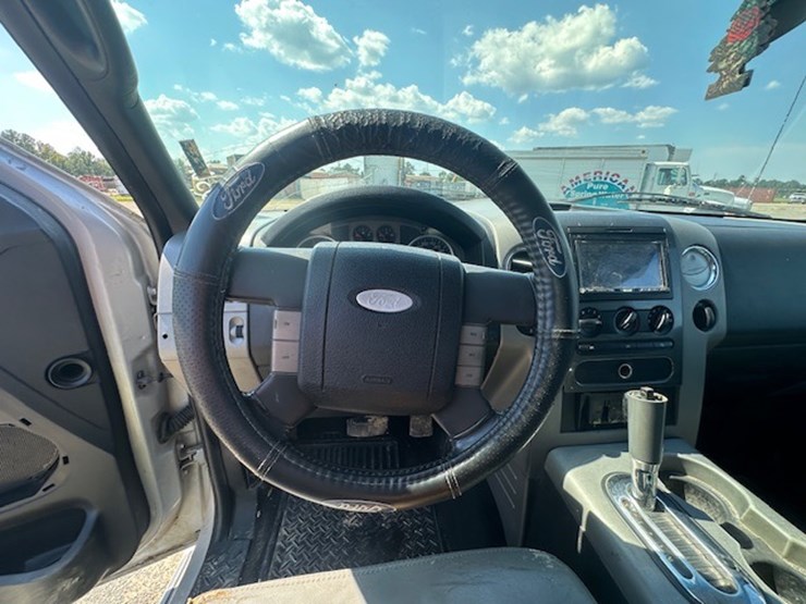 2004-ford-f150-image-49