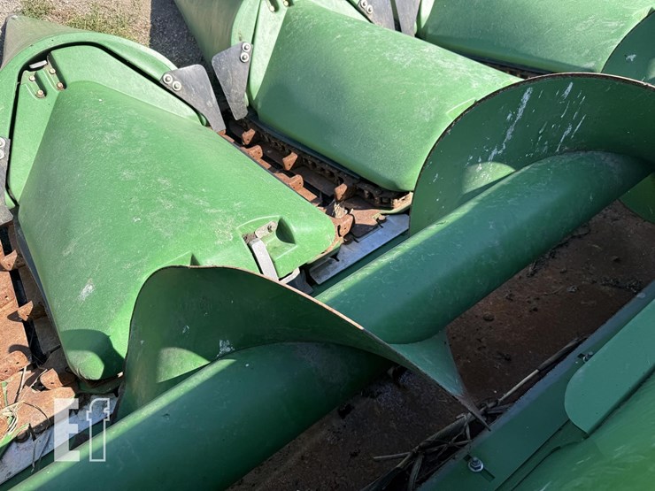 2012-john-deere-608c-image-19