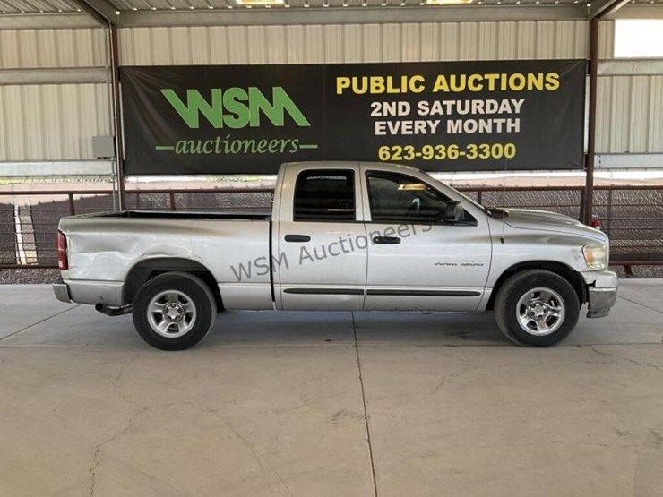 2006-dodge-ram-1500-image-1
