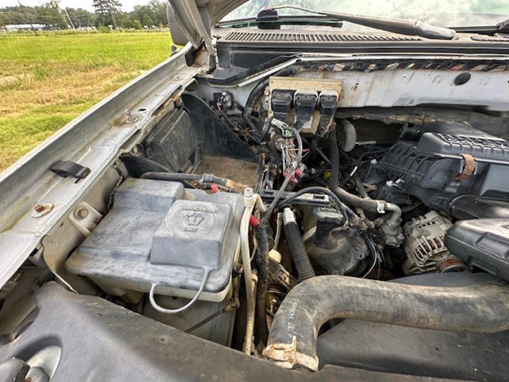 2004-ford-f150-image-48