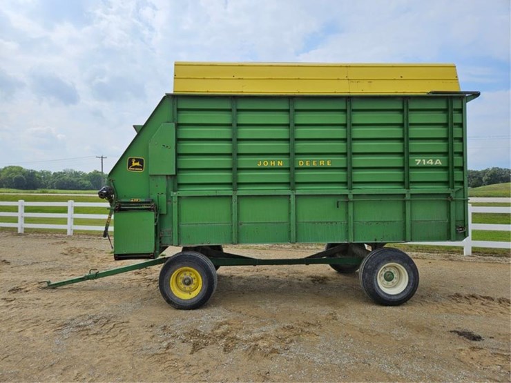 john-deere-714a-image-2