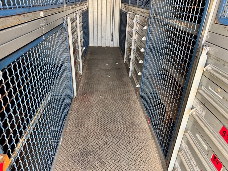 #1228-•-20ft-tool-conex-container-with-ac-image-19
