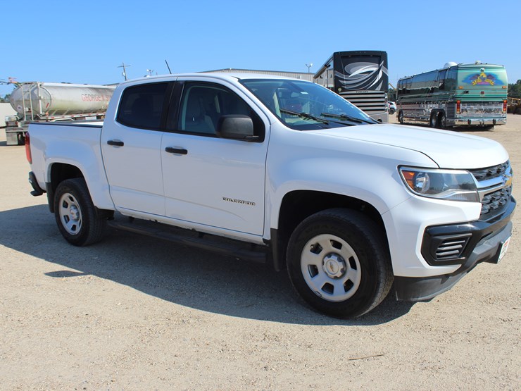 2022-chevrolet-colorado-image-2