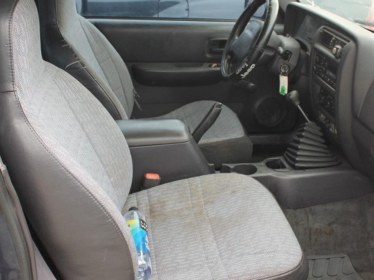1999-jeep-cherokee-image-10