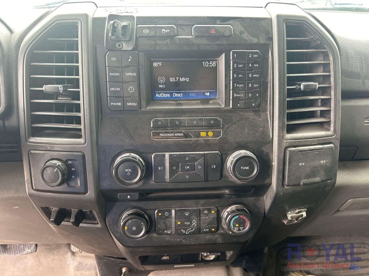 2018-ford-f350-image-17
