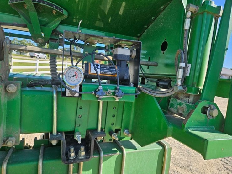 john-deere-1530-image-21