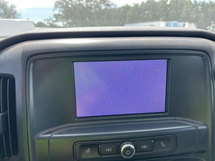 2019-chevrolet-silverado-3500hd-image-16
