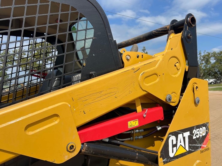 2018-caterpillar-259d-image-20