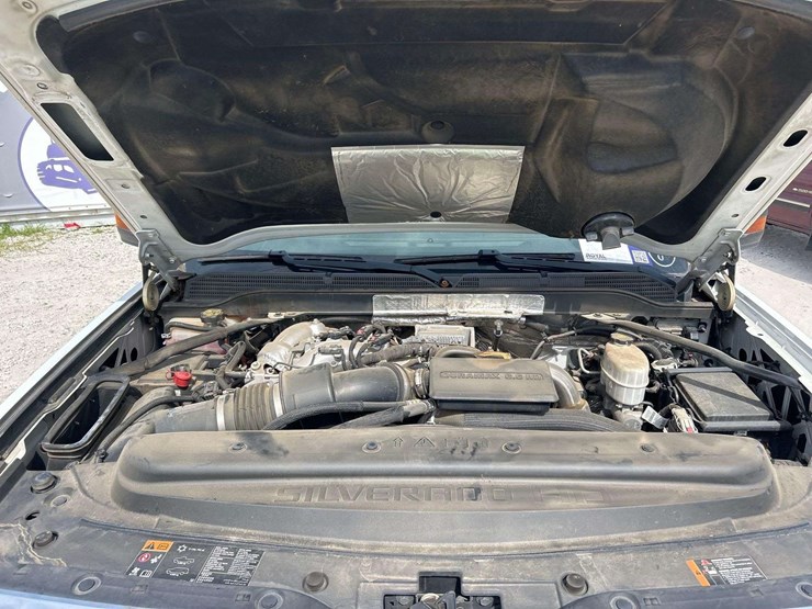 2019-chevrolet-silverado-3500hd-image-9
