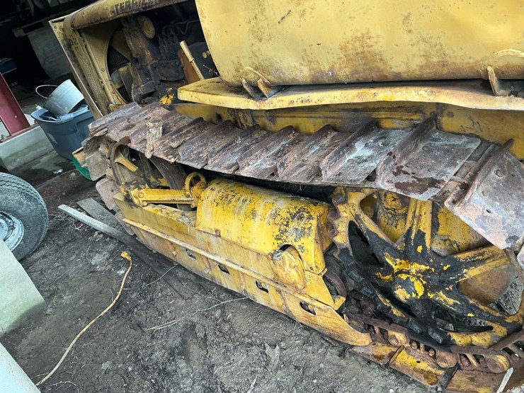 caterpillar-d2-image-23