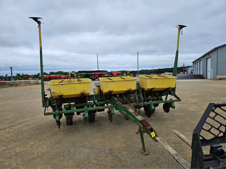 john-deere-7000-image-8