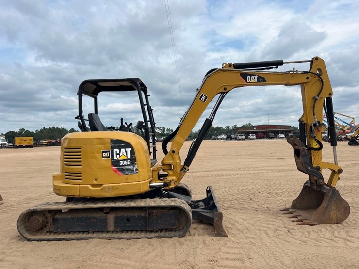 2016-caterpillar-305e2-cr-image-5