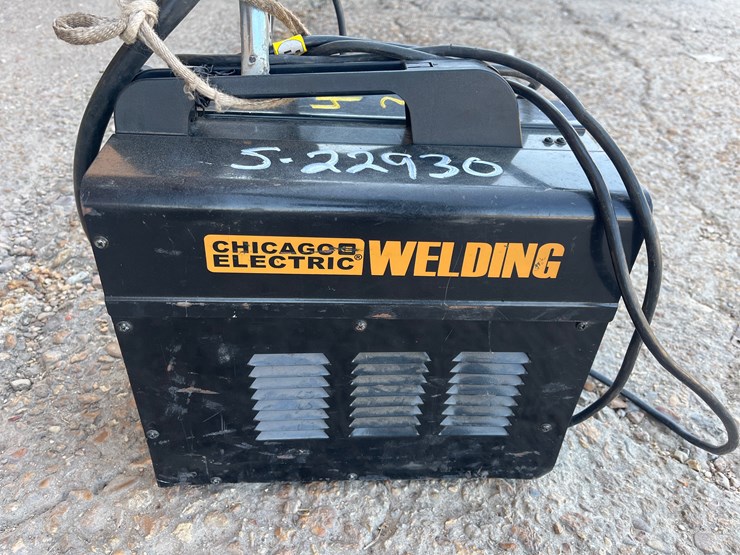 #43-•-chicago-eletric-welder-image-3