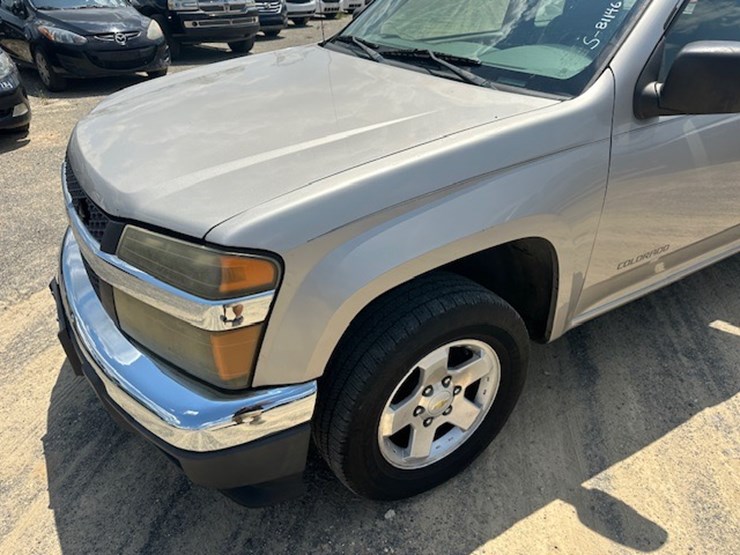 2005-chevrolet-colorado-image-15