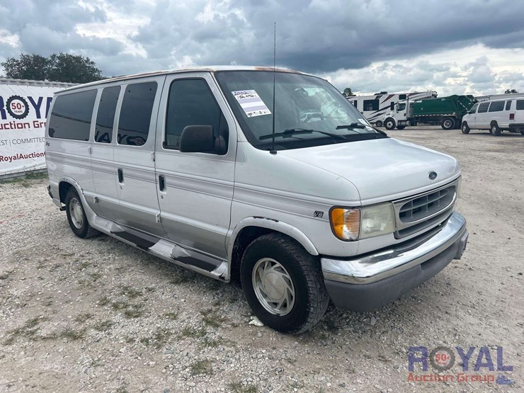 2002-ford-e150-image-2