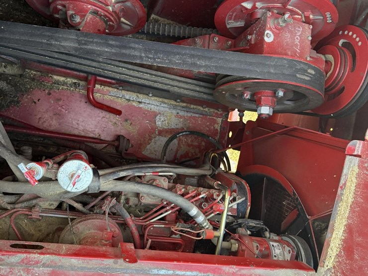 case-ih-2388-image-11