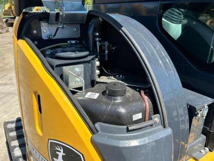 2023-deere-50g-image-27