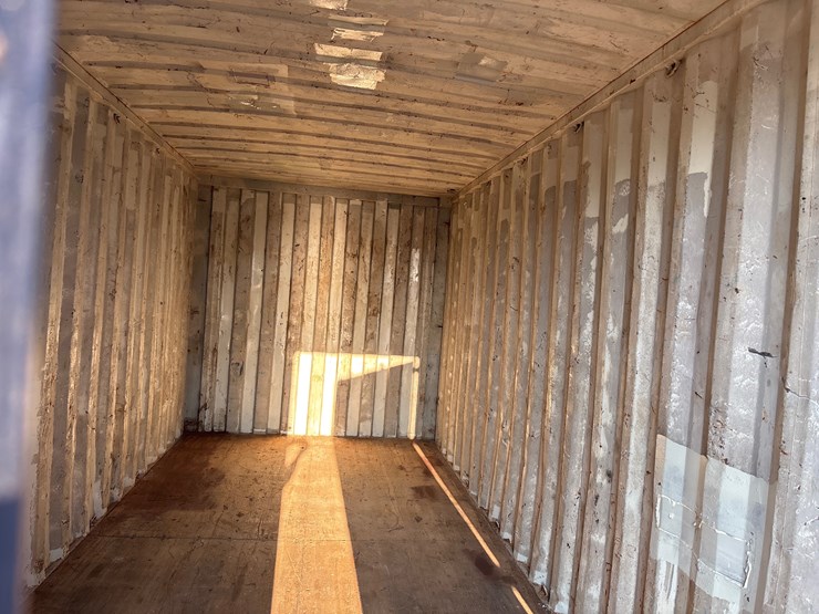 #1220-•-20-ft-container-image-3